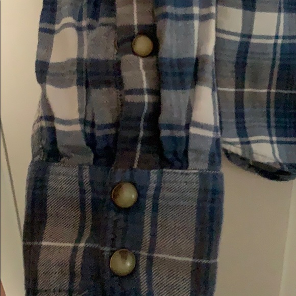 Blue Plaid Western Style Button Down Shirt - Picture 4 of 5
